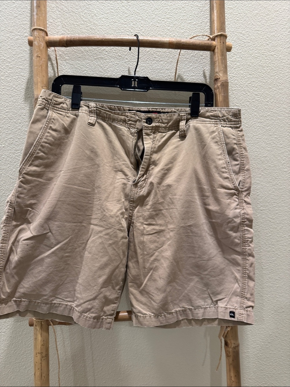 Men's Quicksilver Beige Chino Shorts - Casual Everyday Wear